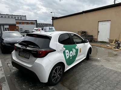 Wynajem Samochodów TAXI Uber Bolt FreeNow | Partner Uber Bolt FreeNow Kraków